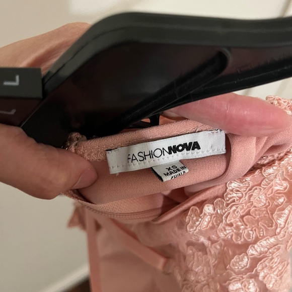 Pink Lace Dress - Picture 5 of 5